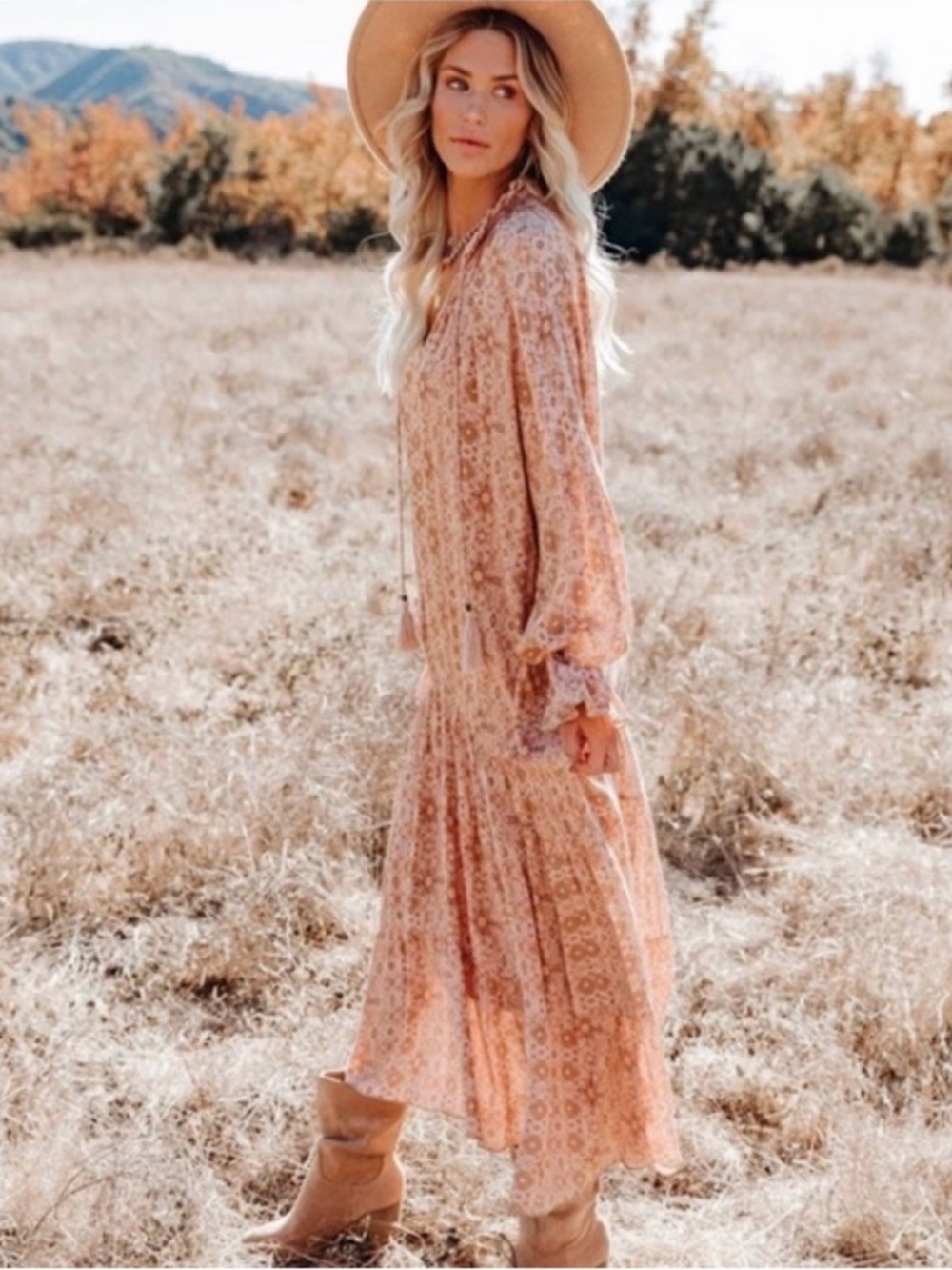 Vici Mauve Floral Long Sleeve Midi Dress